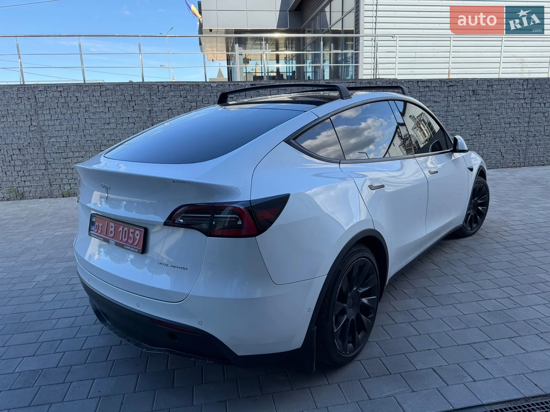2021 Tesla Model Y - мініатюра 9