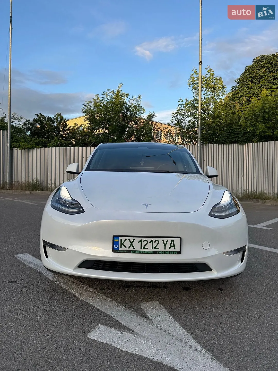 2023 Tesla Model Y - мініатюра 2