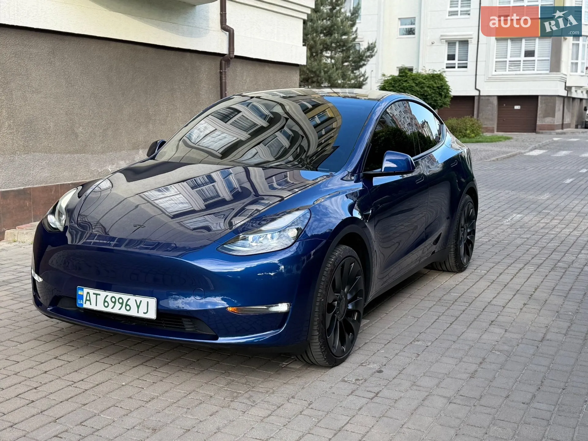 2024 Tesla Model Y - мініатюра 5