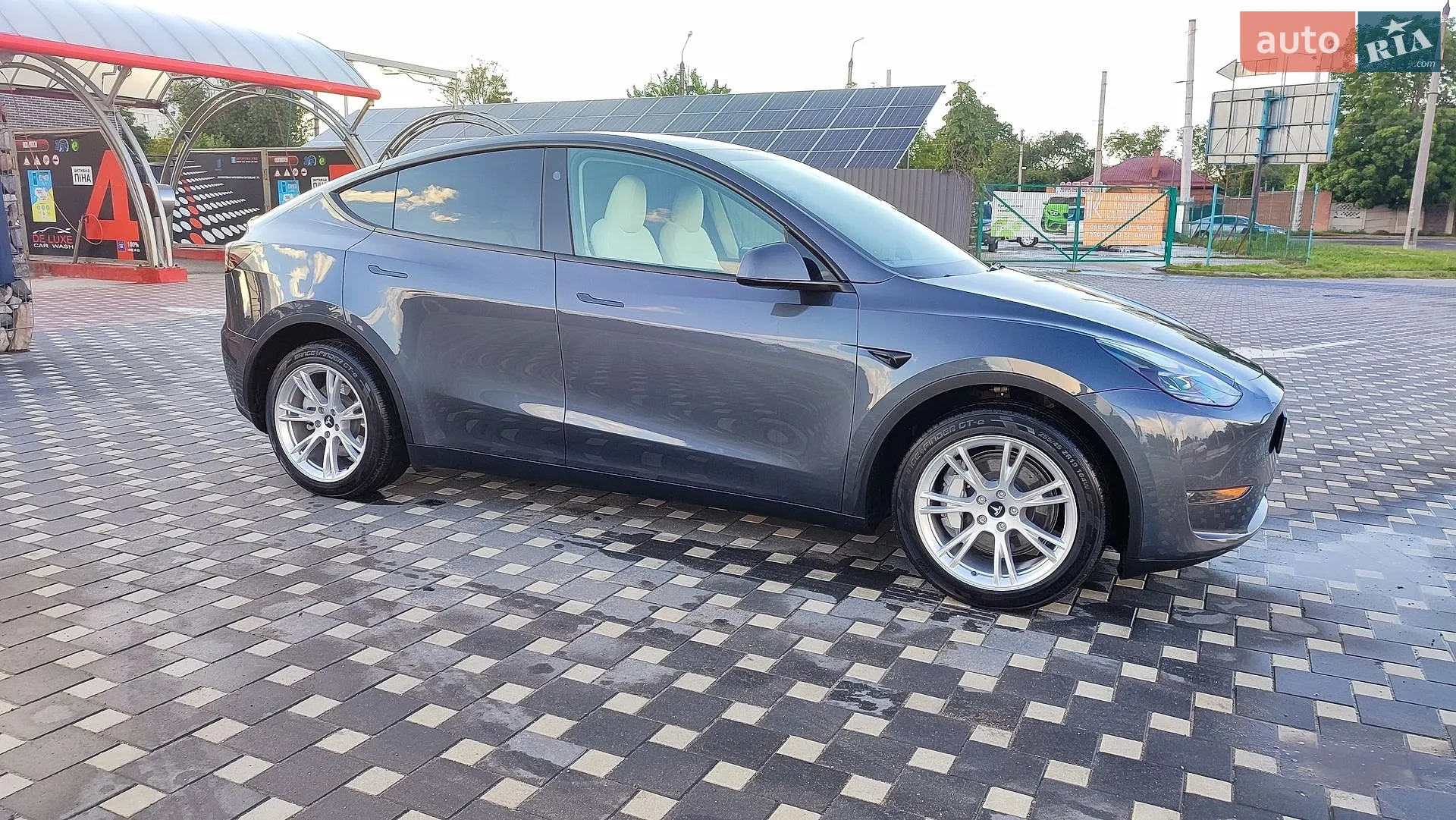 2023 Tesla Model Y - мініатюра 5