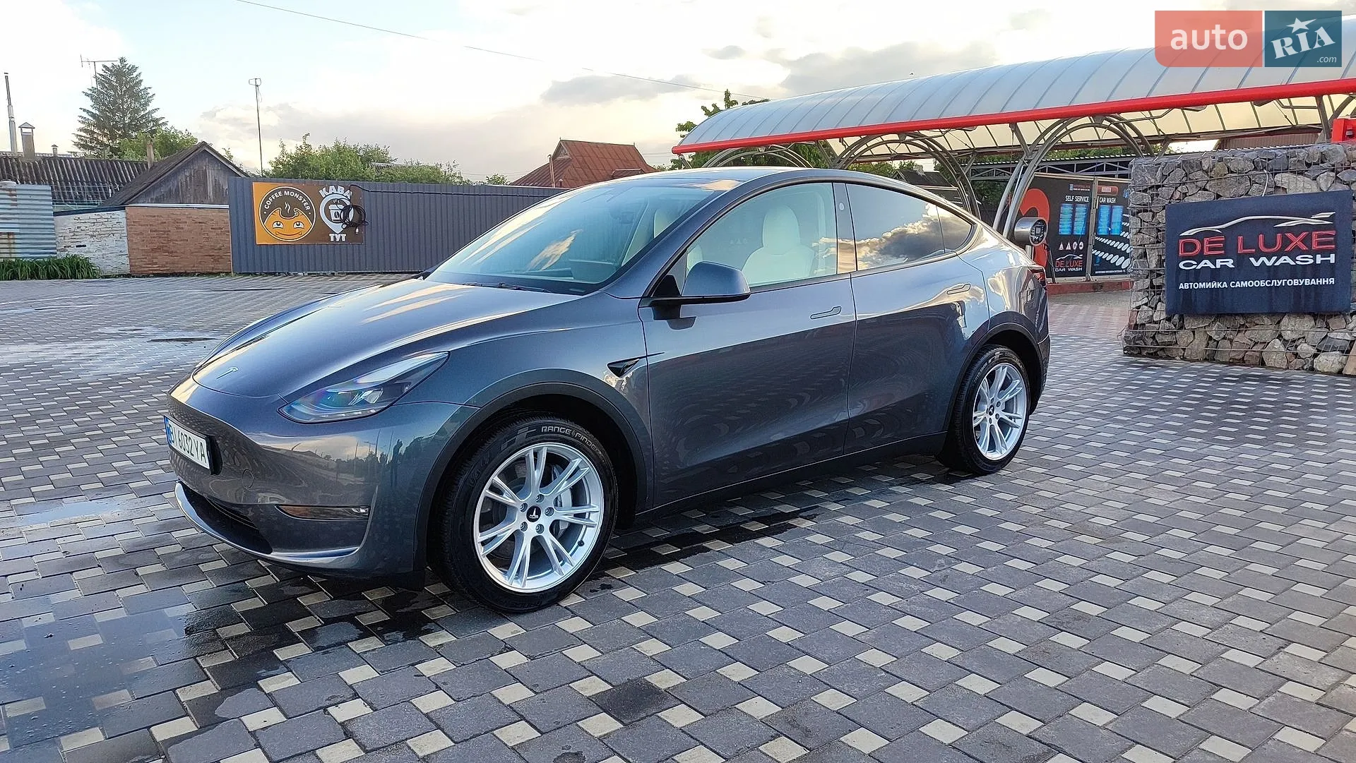 2023 Tesla Model Y - мініатюра 39