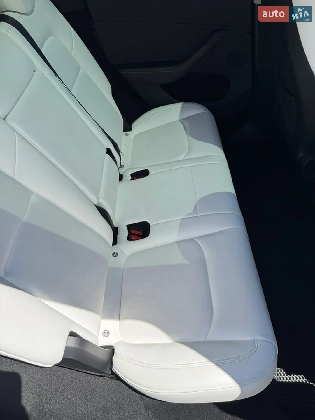 2024 Tesla Model Y - мініатюра 12