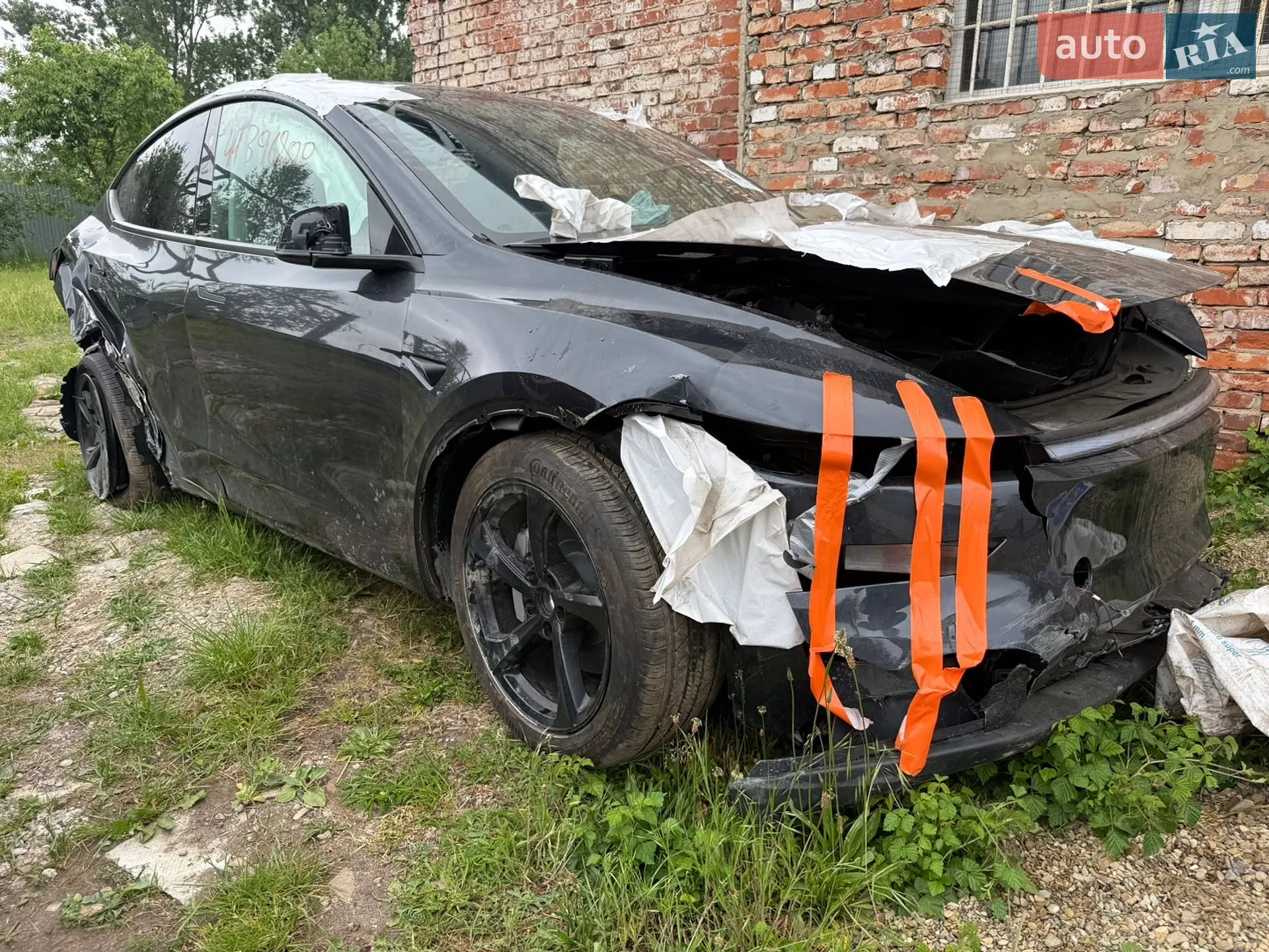 2025 Tesla Model Y - мініатюра 5