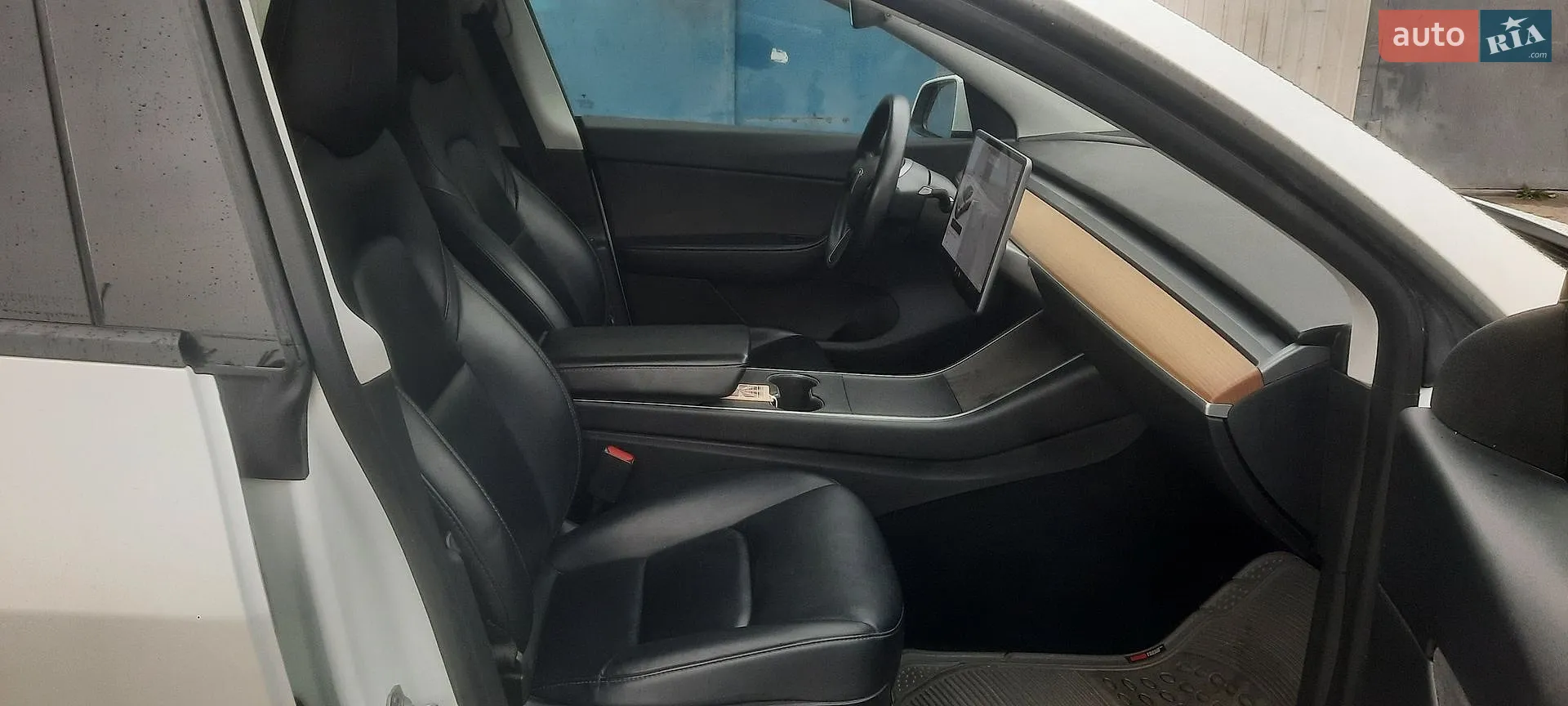 2020 Tesla Model Y - мініатюра 16