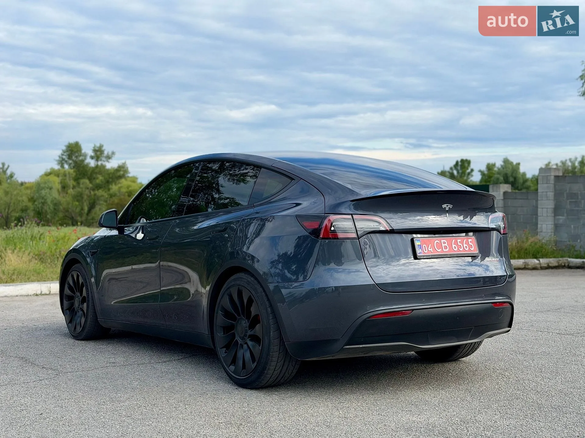 2021 Tesla Model Y - мініатюра 8