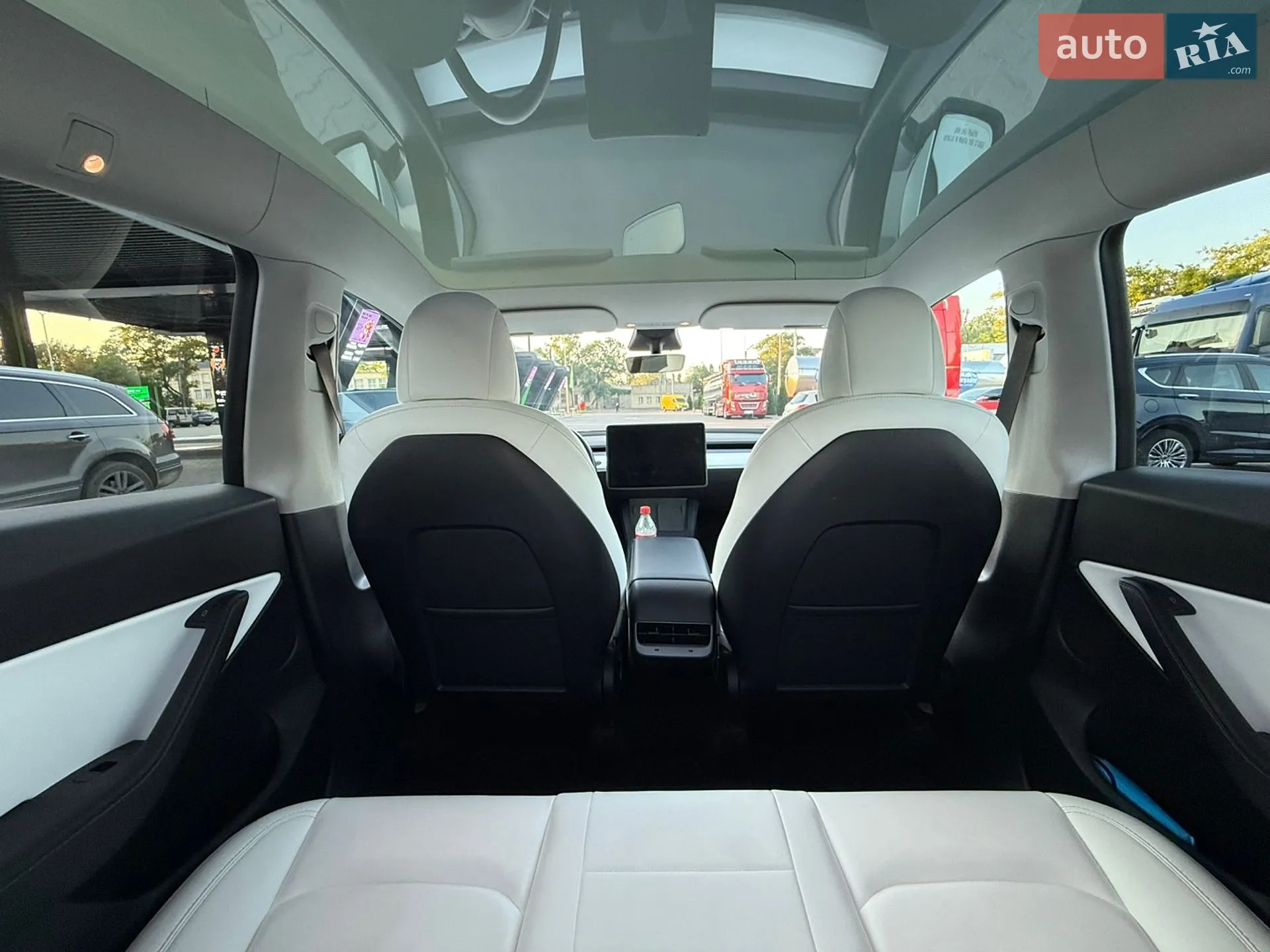 2021 Tesla Model Y - мініатюра 19