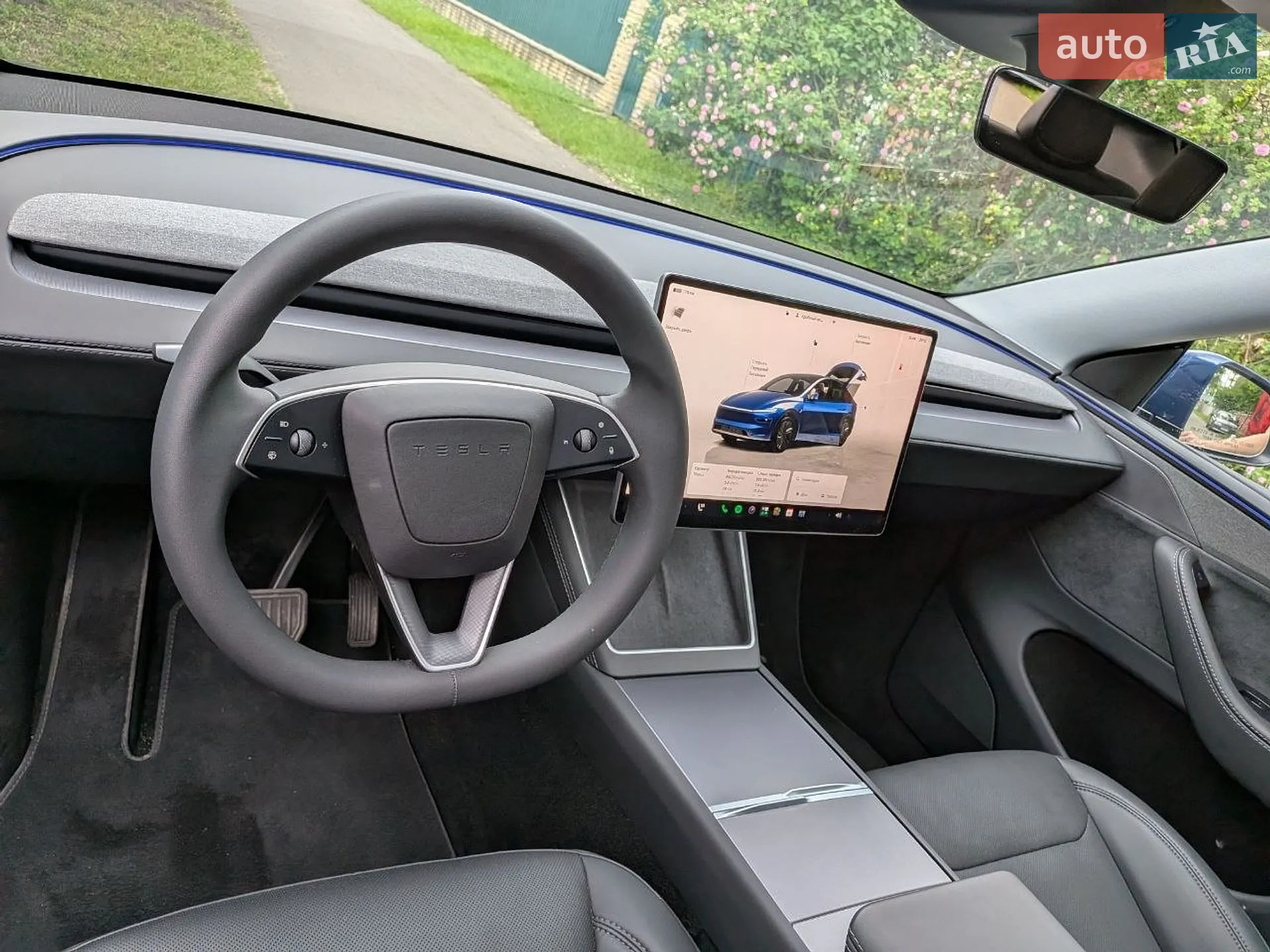 2025 Tesla Model Y - мініатюра 6