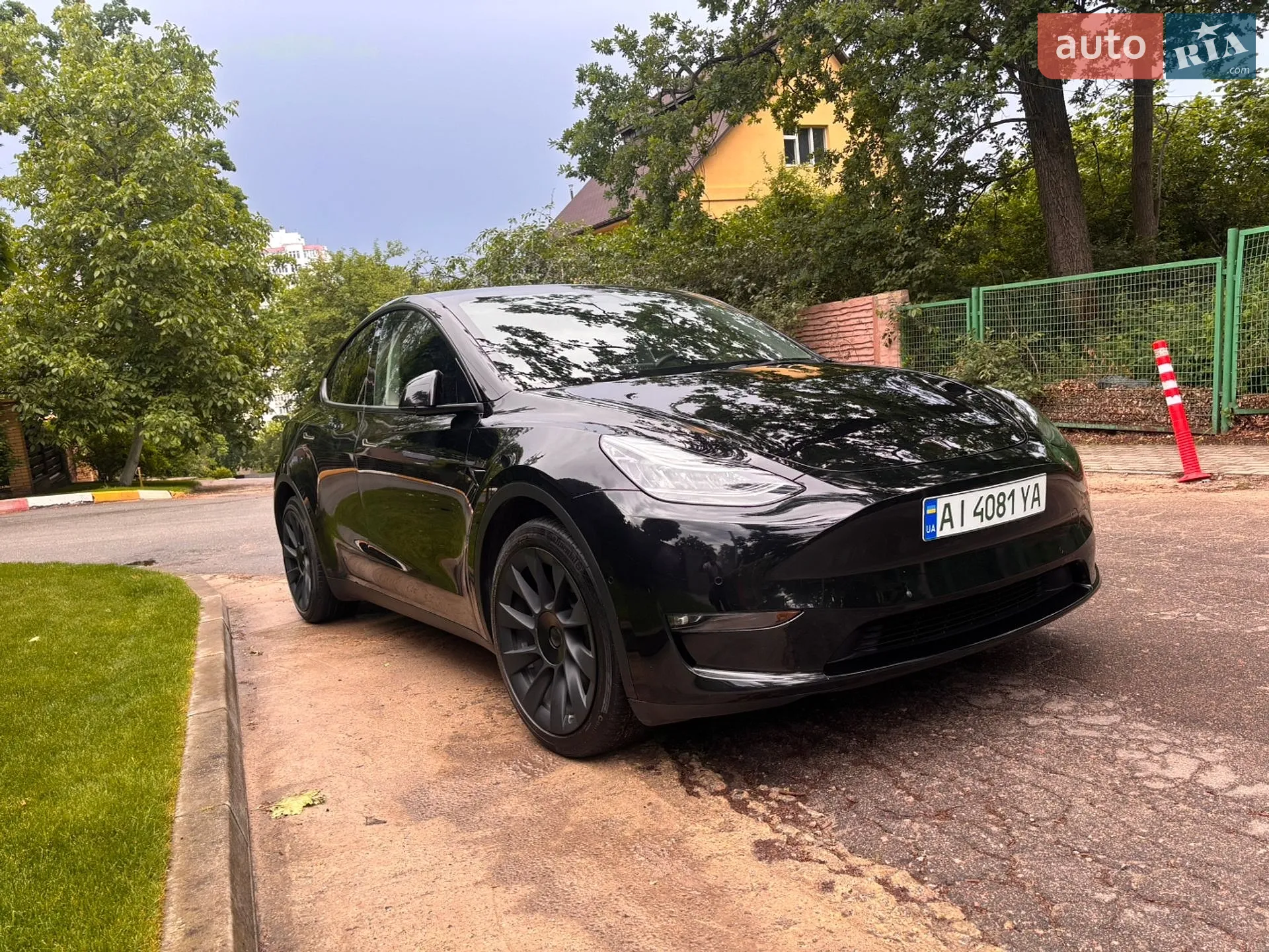 2021 Tesla Model Y - мініатюра 5