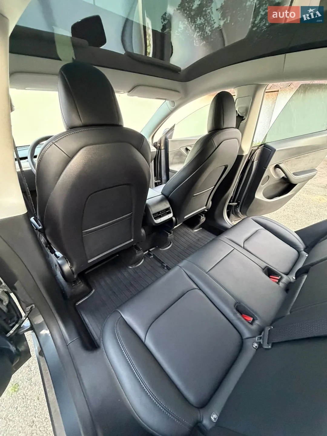 2022 Tesla Model Y - мініатюра 14
