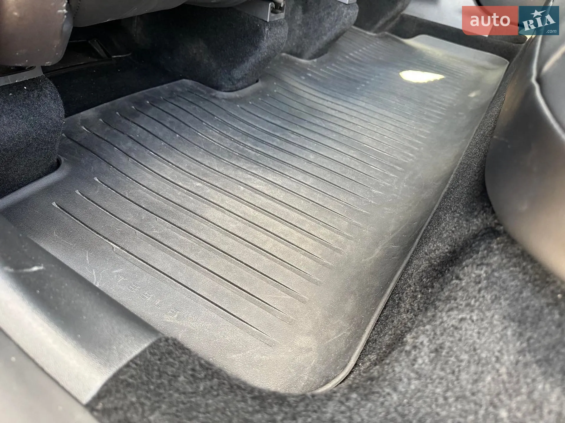2023 Tesla Model Y - мініатюра 29