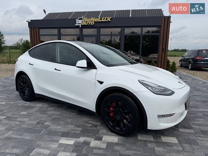 Внедорожник / Кроссовер Tesla Model Y 2020 в Коломые