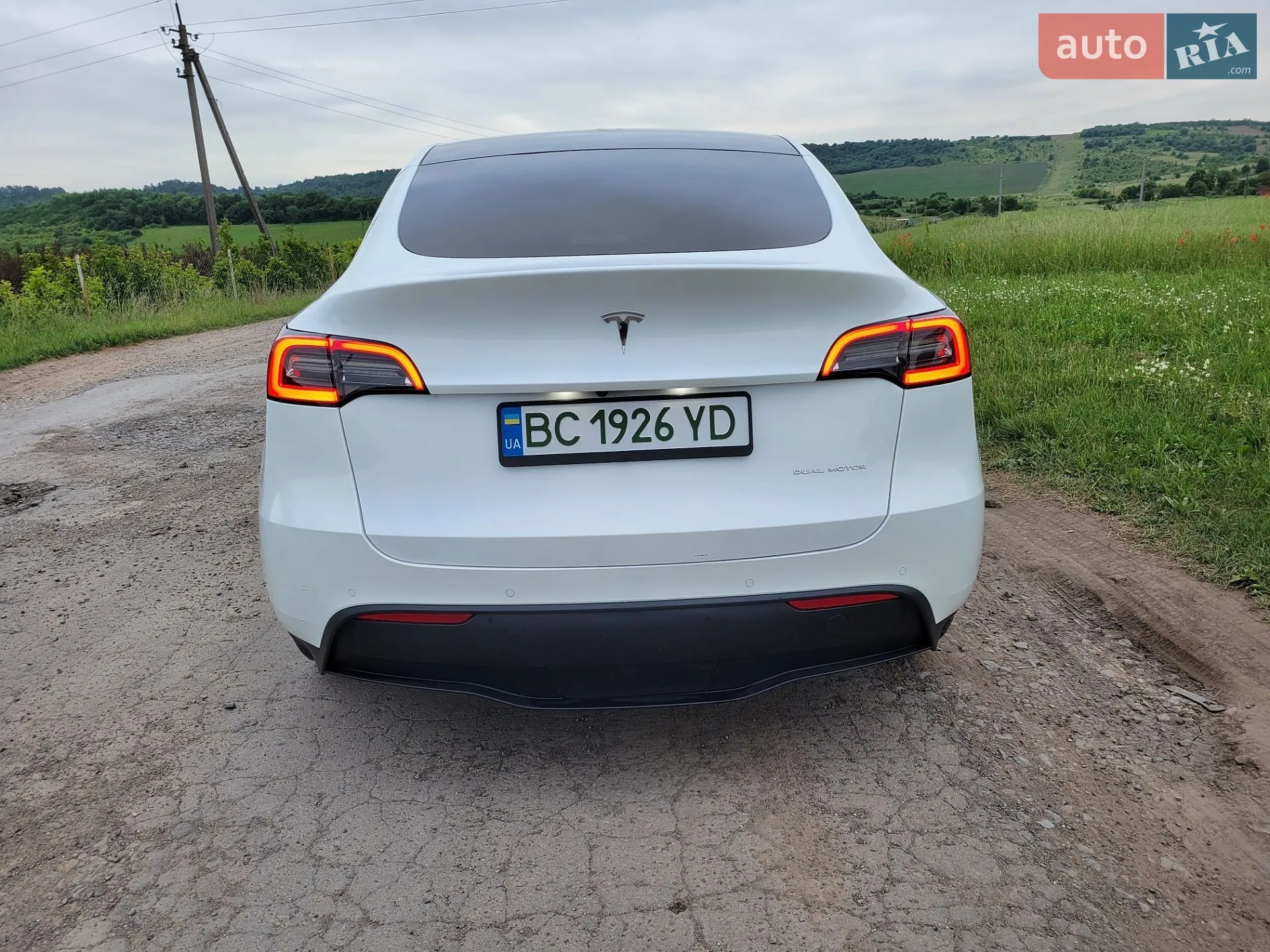 2020 Tesla Model Y - мініатюра 3