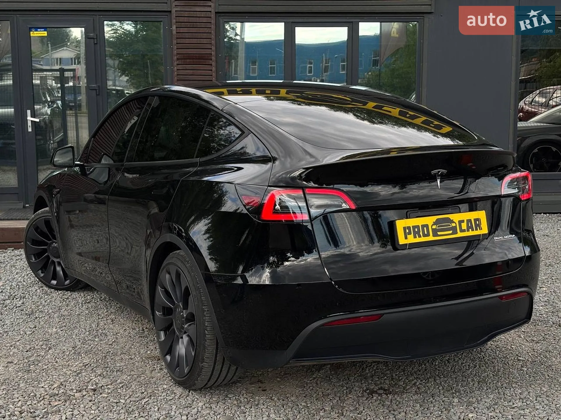 2024 Tesla Model Y - мініатюра 4