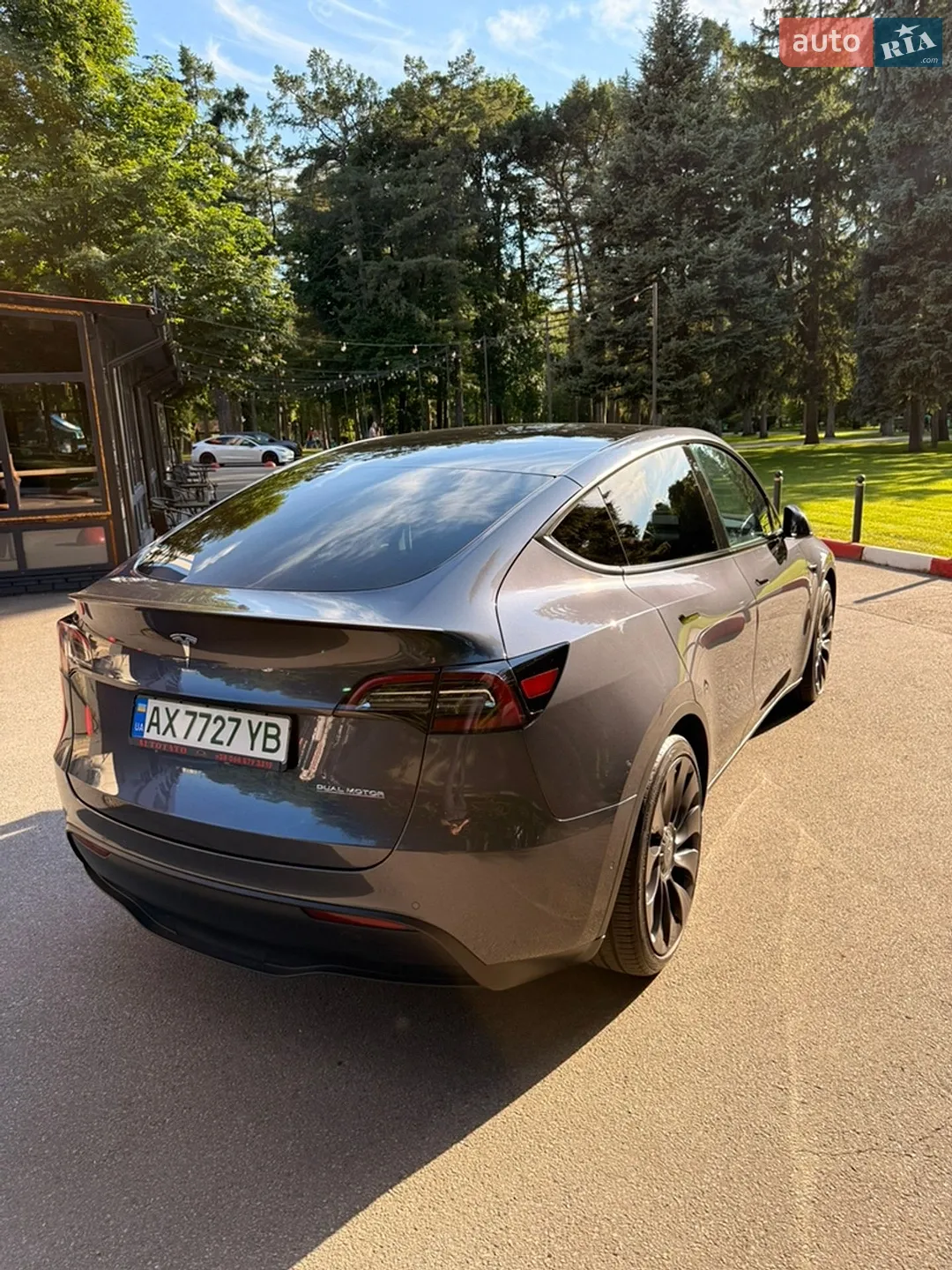 2021 Tesla Model Y - мініатюра 10