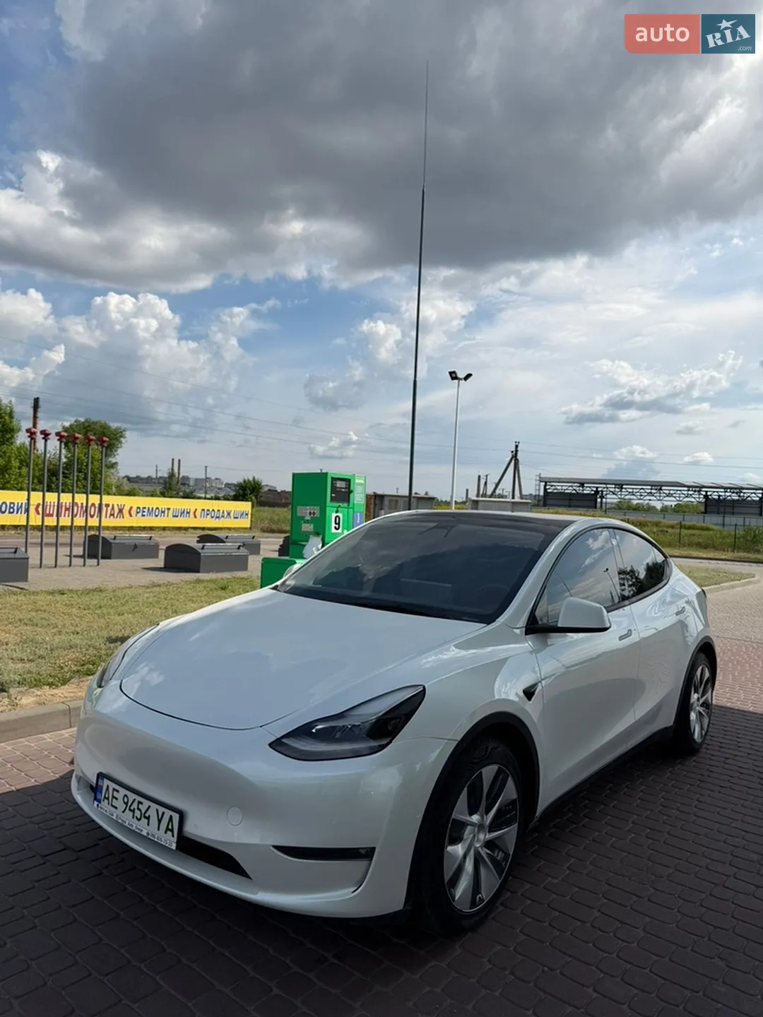 2021 Tesla Model Y - мініатюра 19