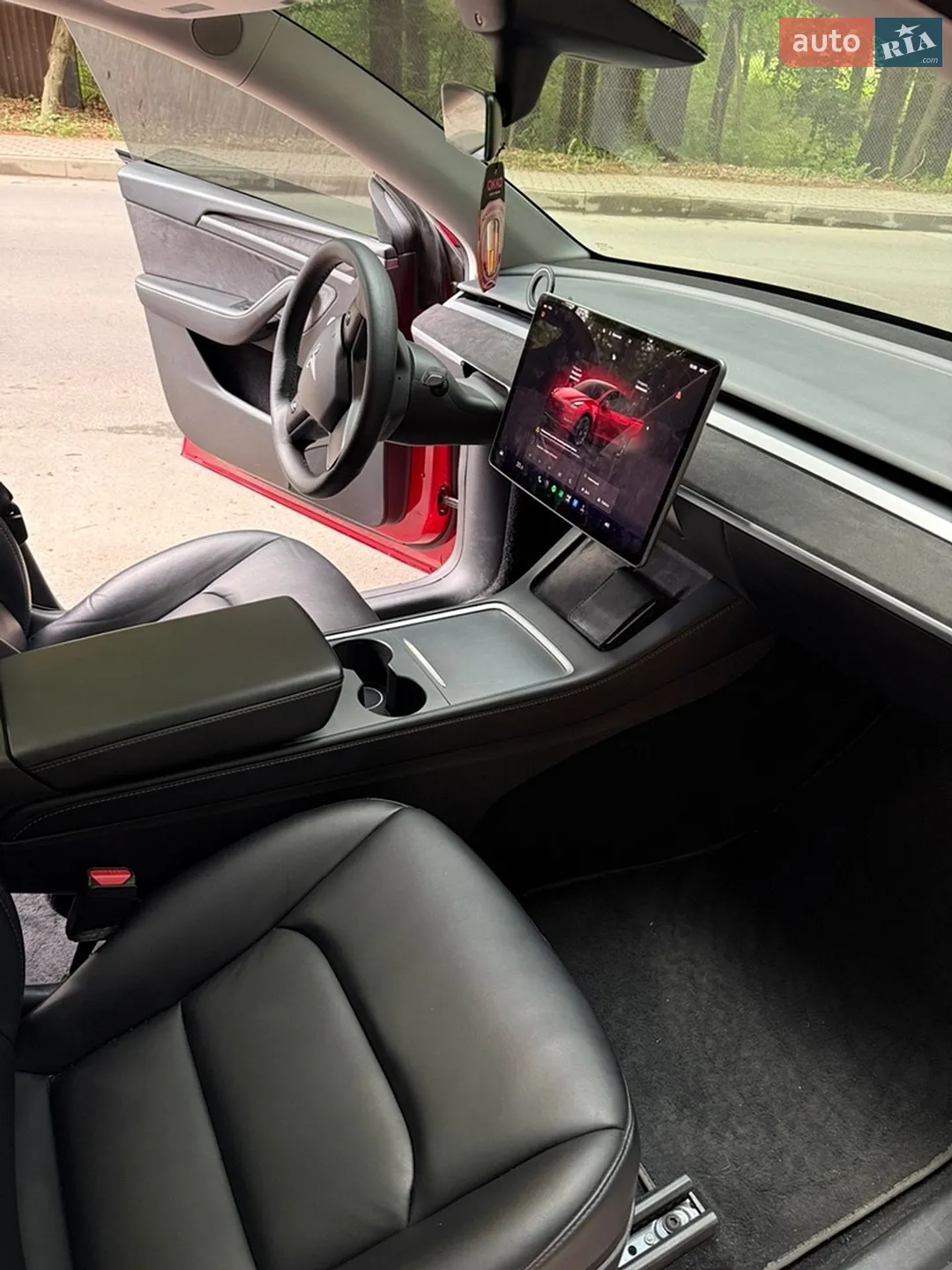2022 Tesla Model Y - мініатюра 9