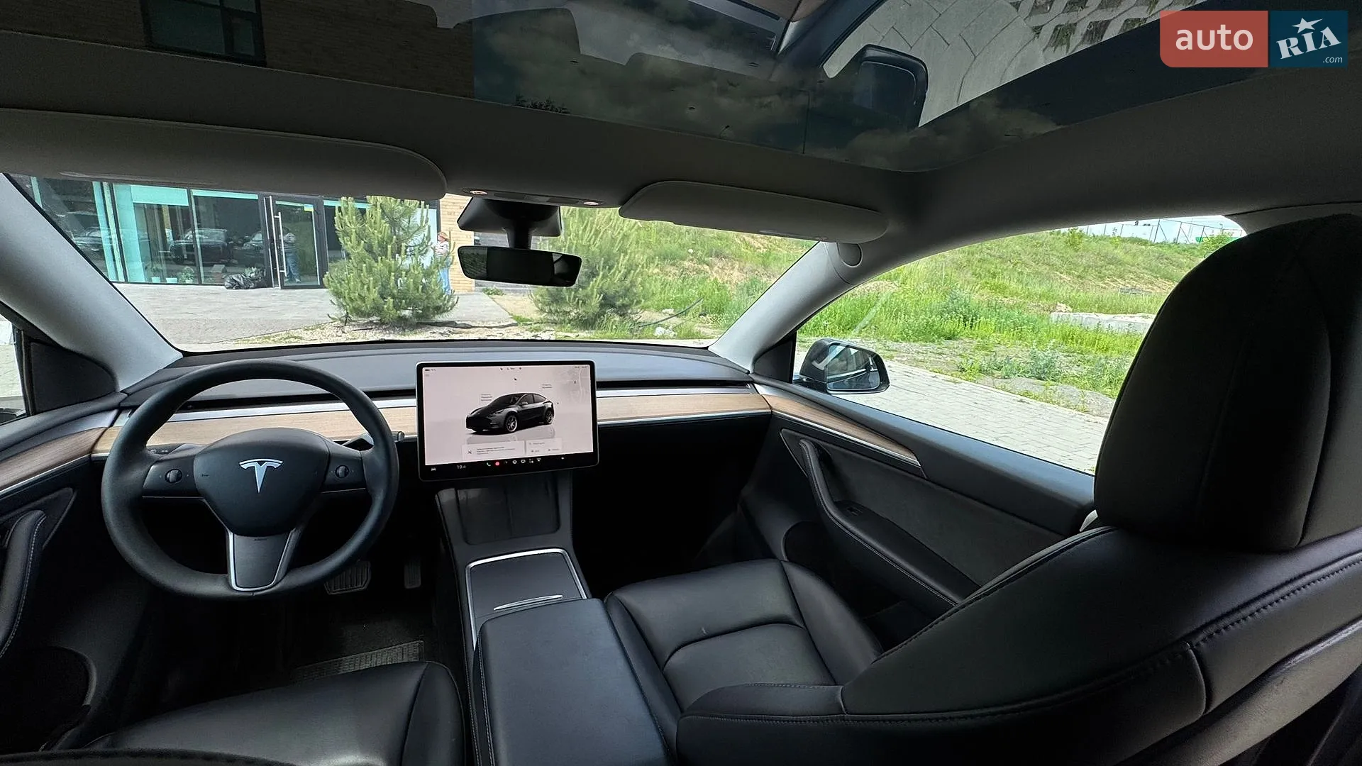 2023 Tesla Model Y - мініатюра 29