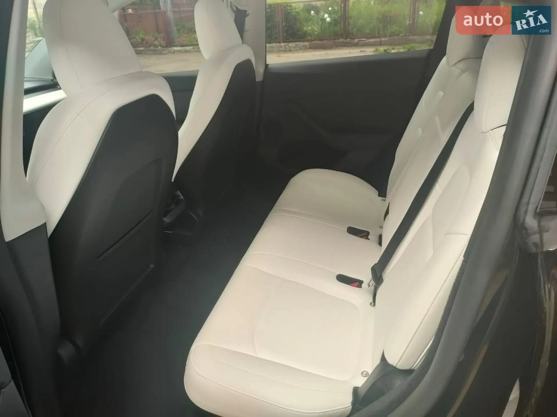 2024 Tesla Model Y - мініатюра 13