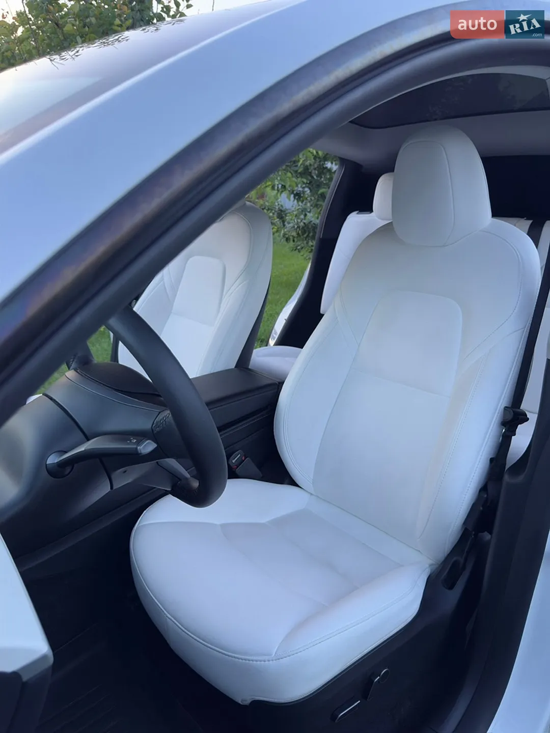 2024 Tesla Model Y - мініатюра 20