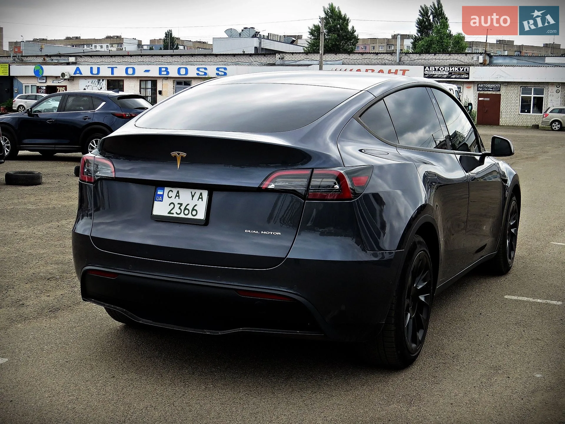 2022 Tesla Model Y - мініатюра 3