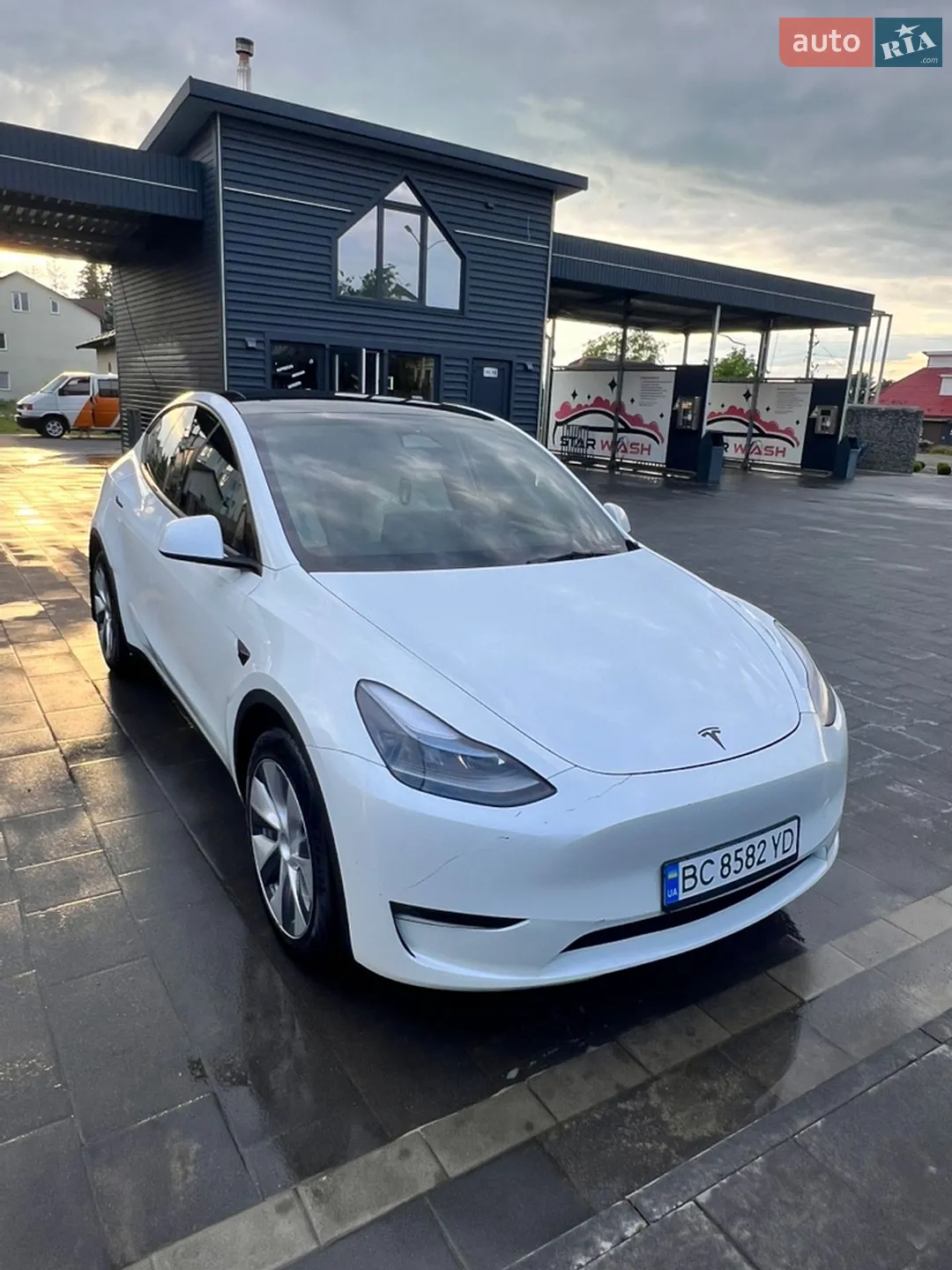 2023 Tesla Model Y - мініатюра 5