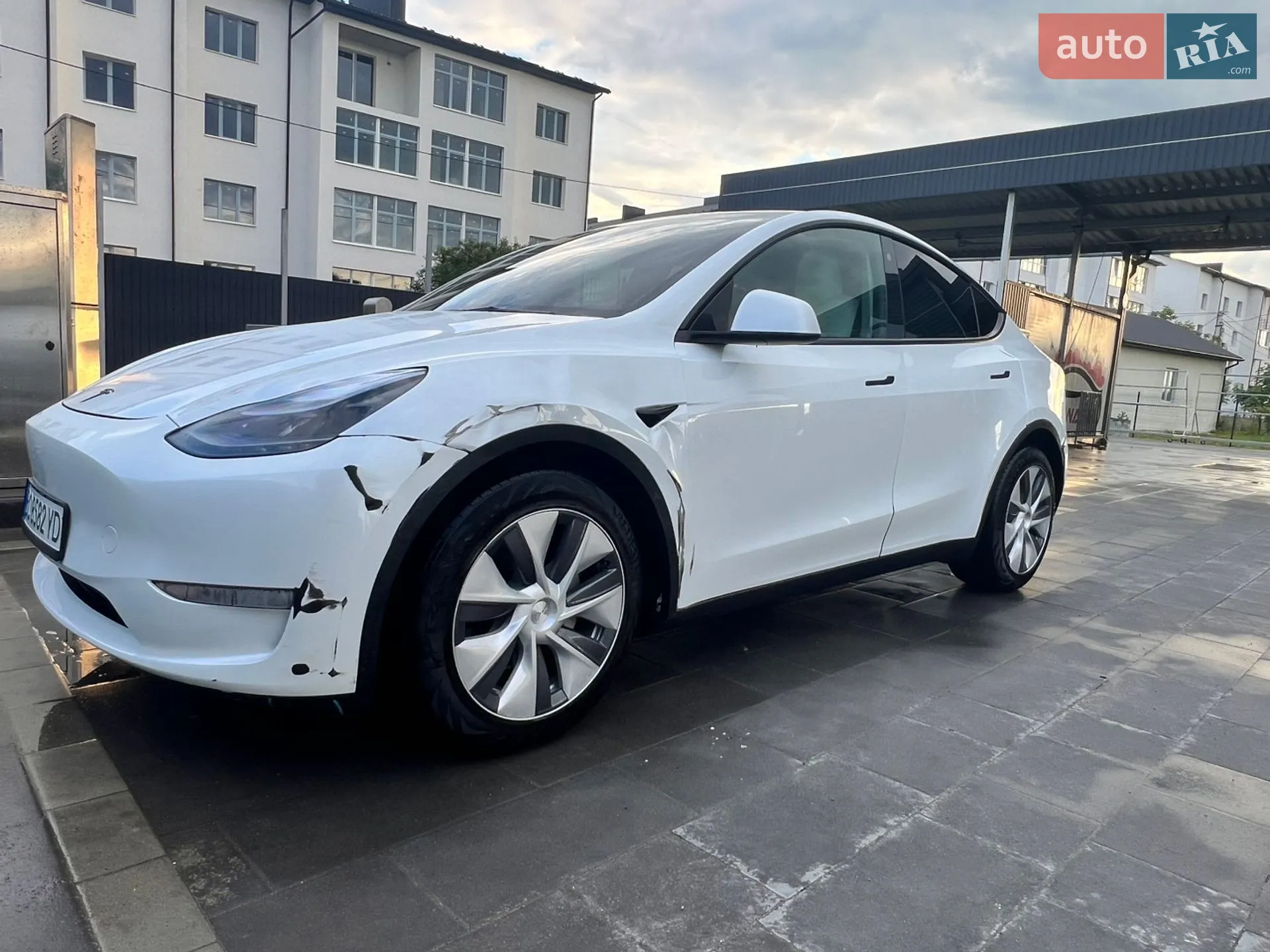 2023 Tesla Model Y - мініатюра 9