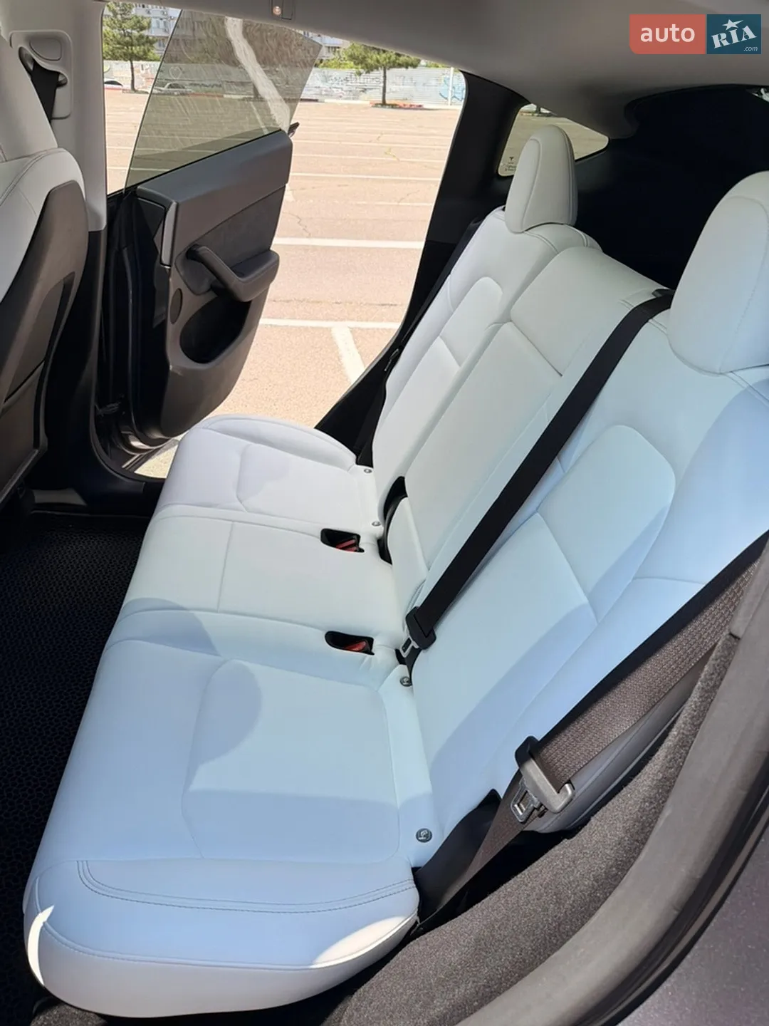 2023 Tesla Model Y - мініатюра 15