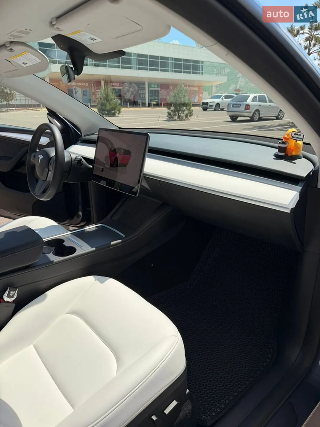 2023 Tesla Model Y - мініатюра 20