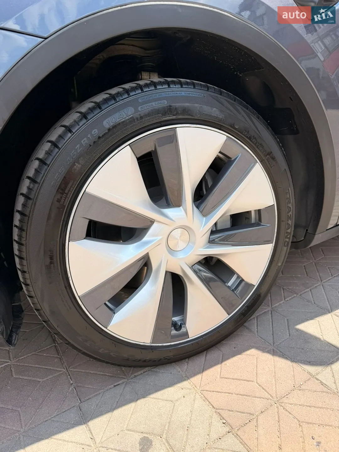 2023 Tesla Model Y - мініатюра 30