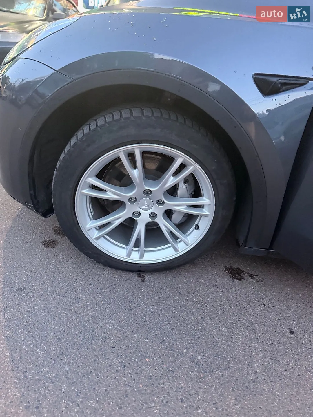 2022 Tesla Model Y - мініатюра 5