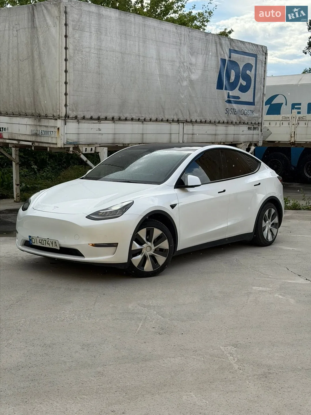2021 Tesla Model Y - мініатюра 5