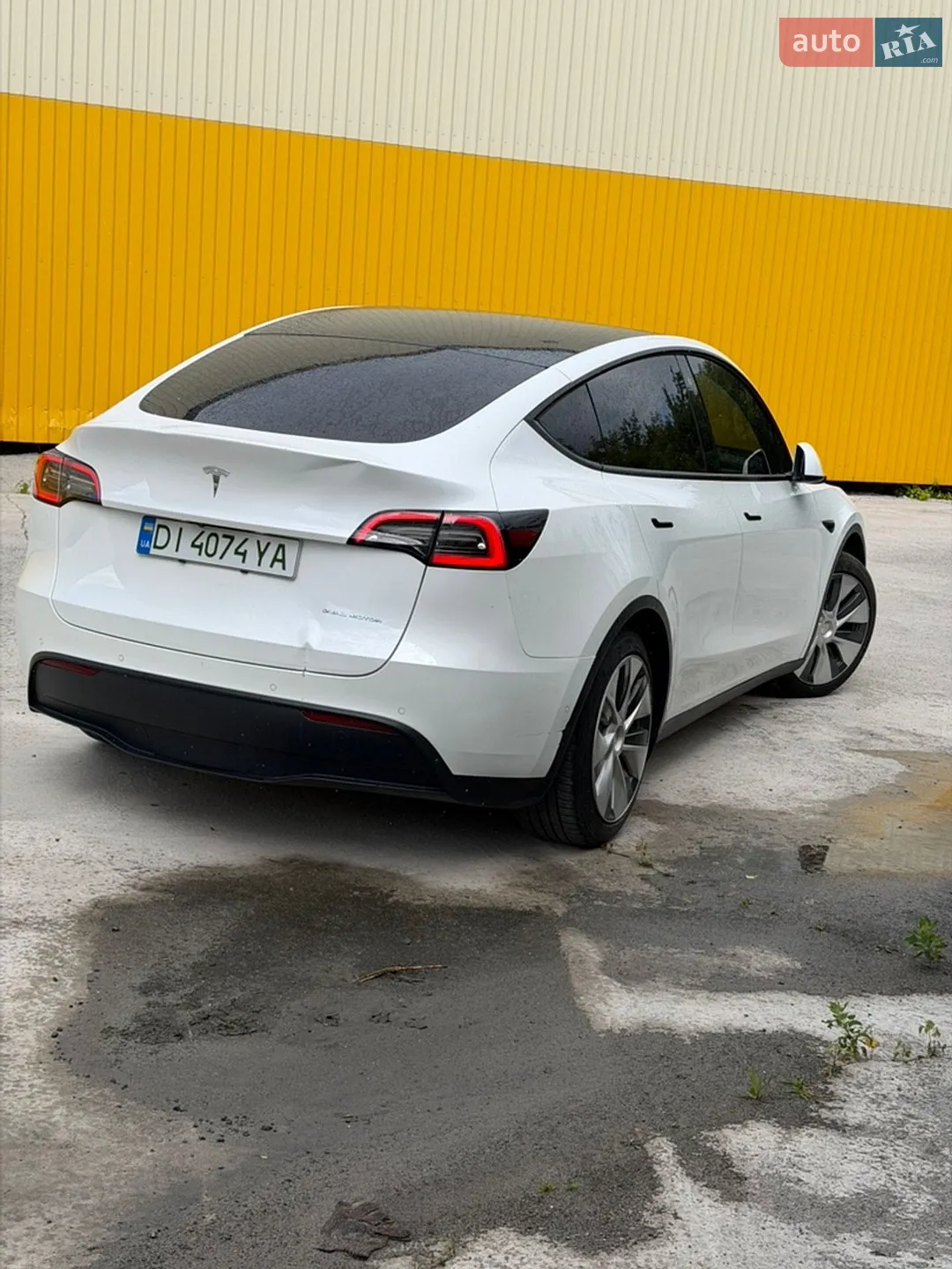 2021 Tesla Model Y - мініатюра 9