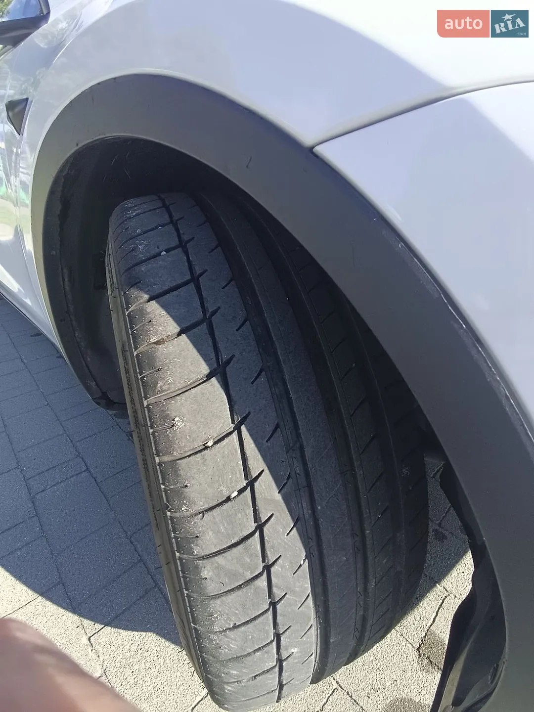 2022 Tesla Model Y - мініатюра 3