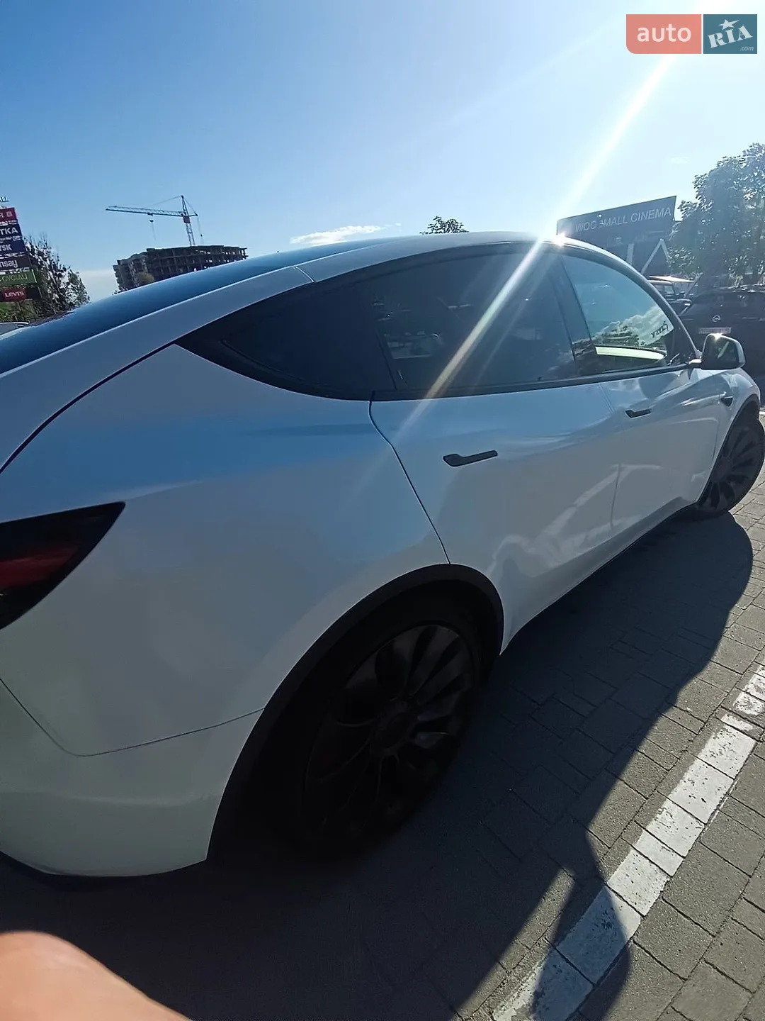 2022 Tesla Model Y - мініатюра 9