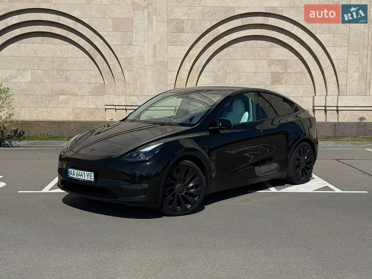 2022 Tesla Model Y - мініатюра 17