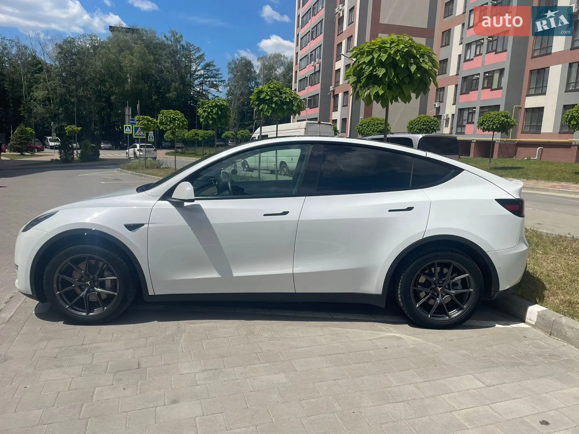 2021 Tesla Model Y - мініатюра 5