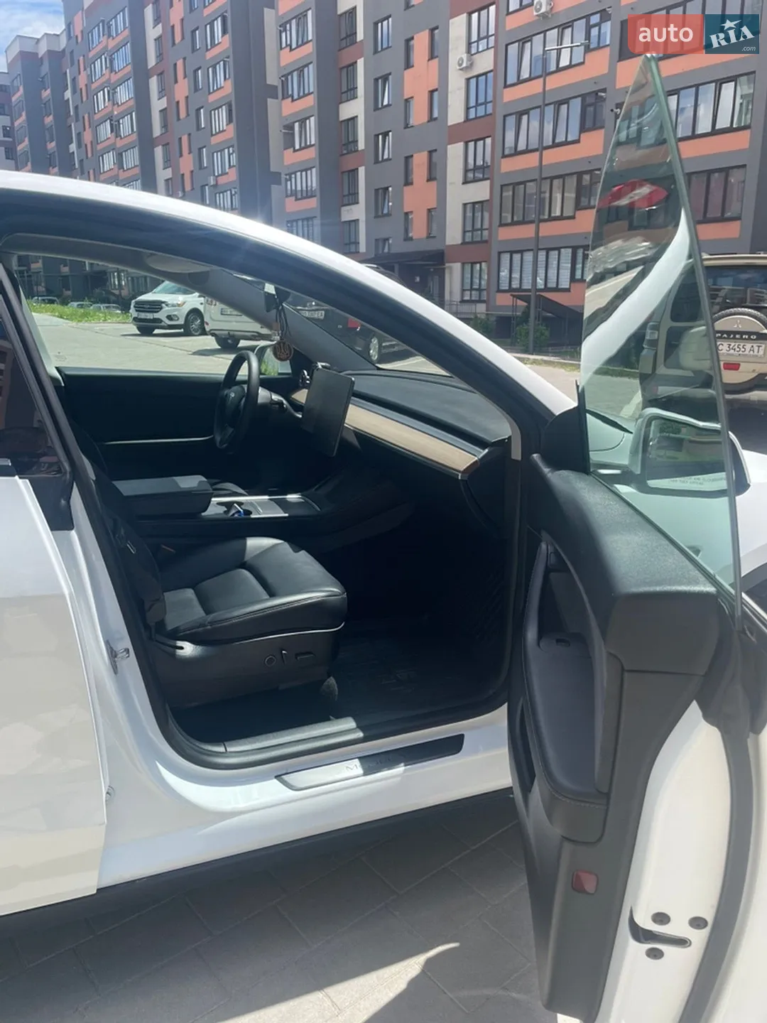 2021 Tesla Model Y - мініатюра 9