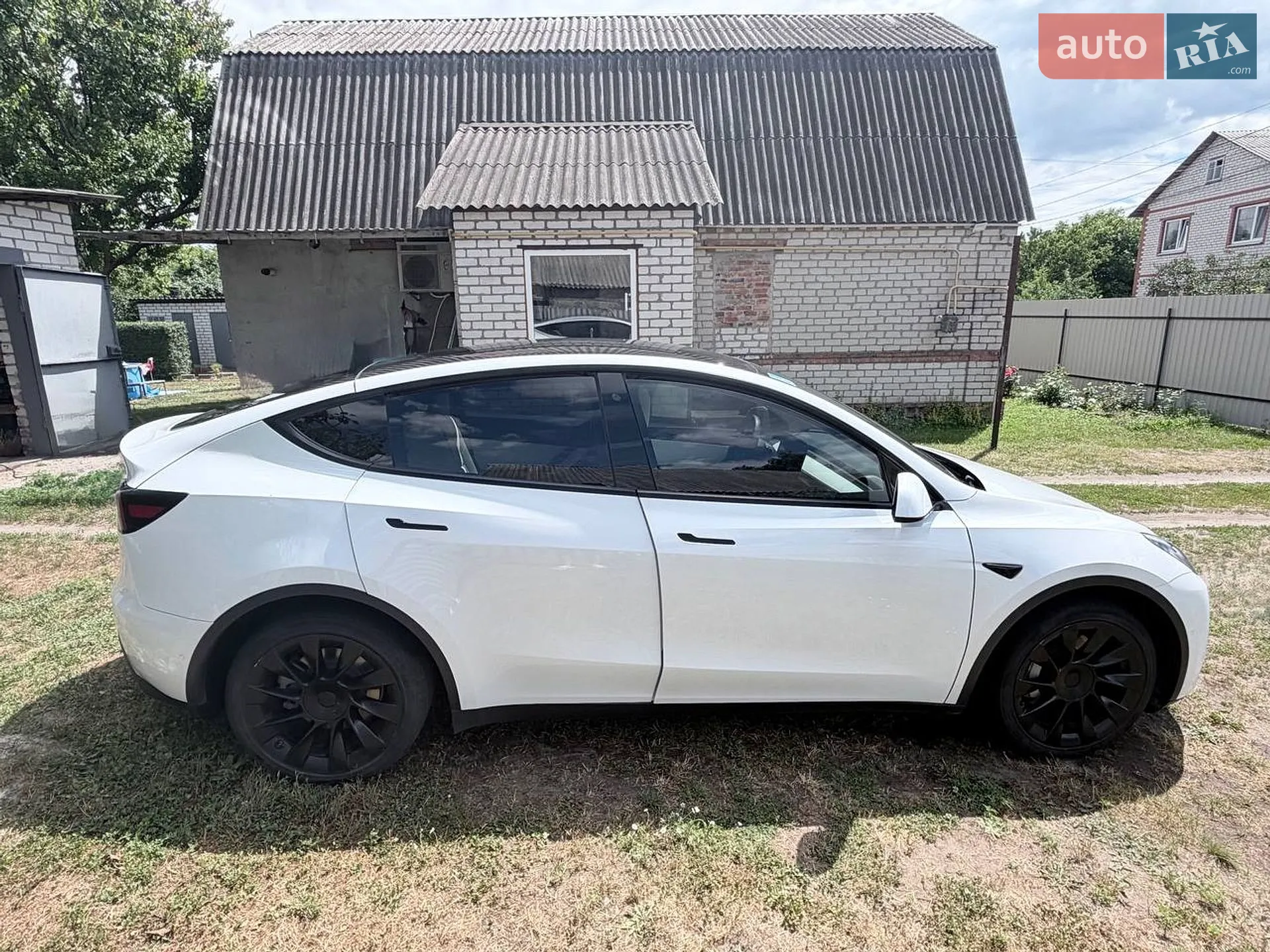 2020 Tesla Model Y - мініатюра 5