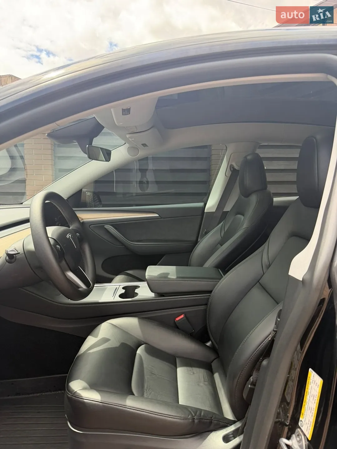 2024 Tesla Model Y - мініатюра 11