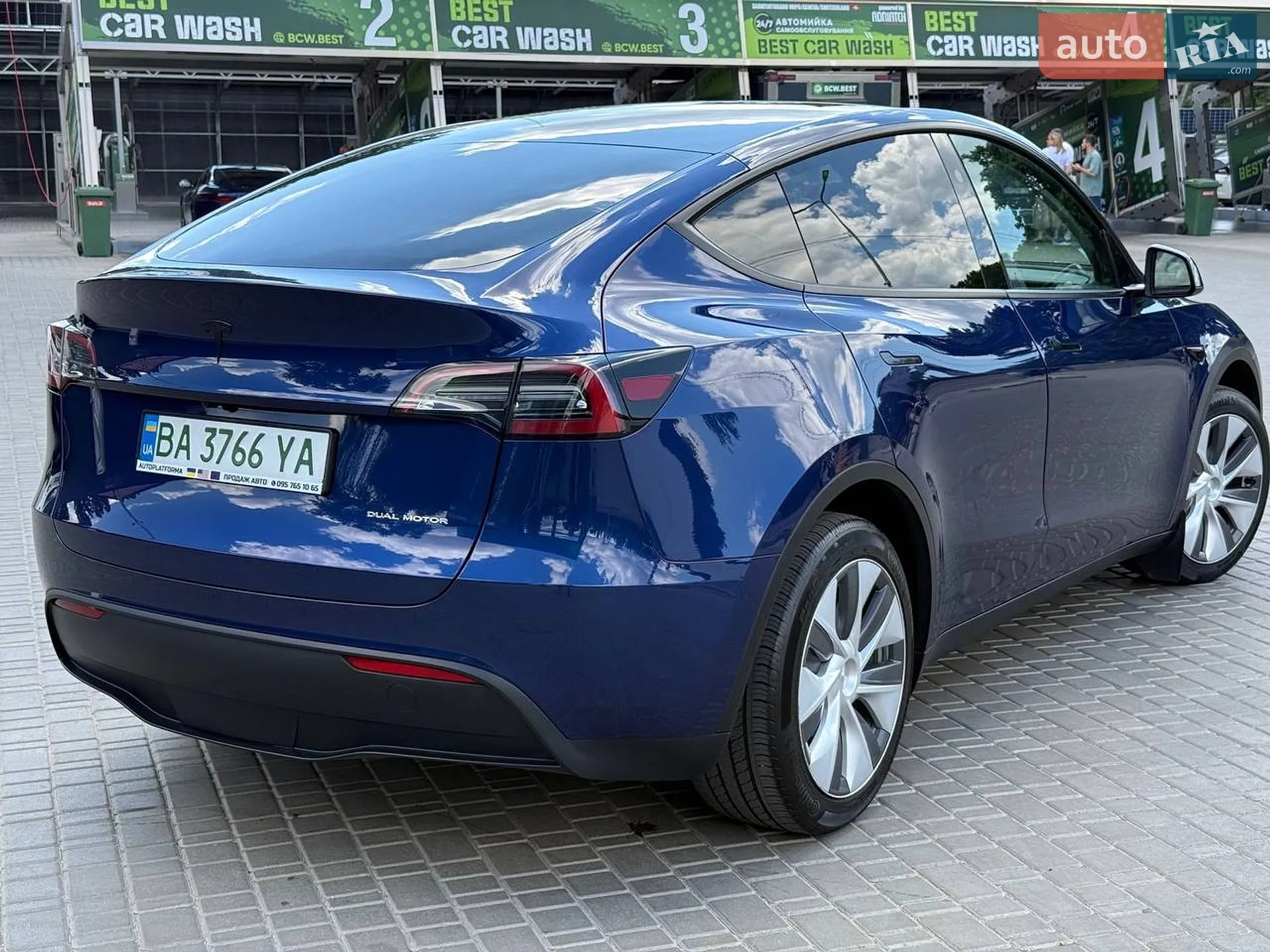 2023 Tesla Model Y - мініатюра 36