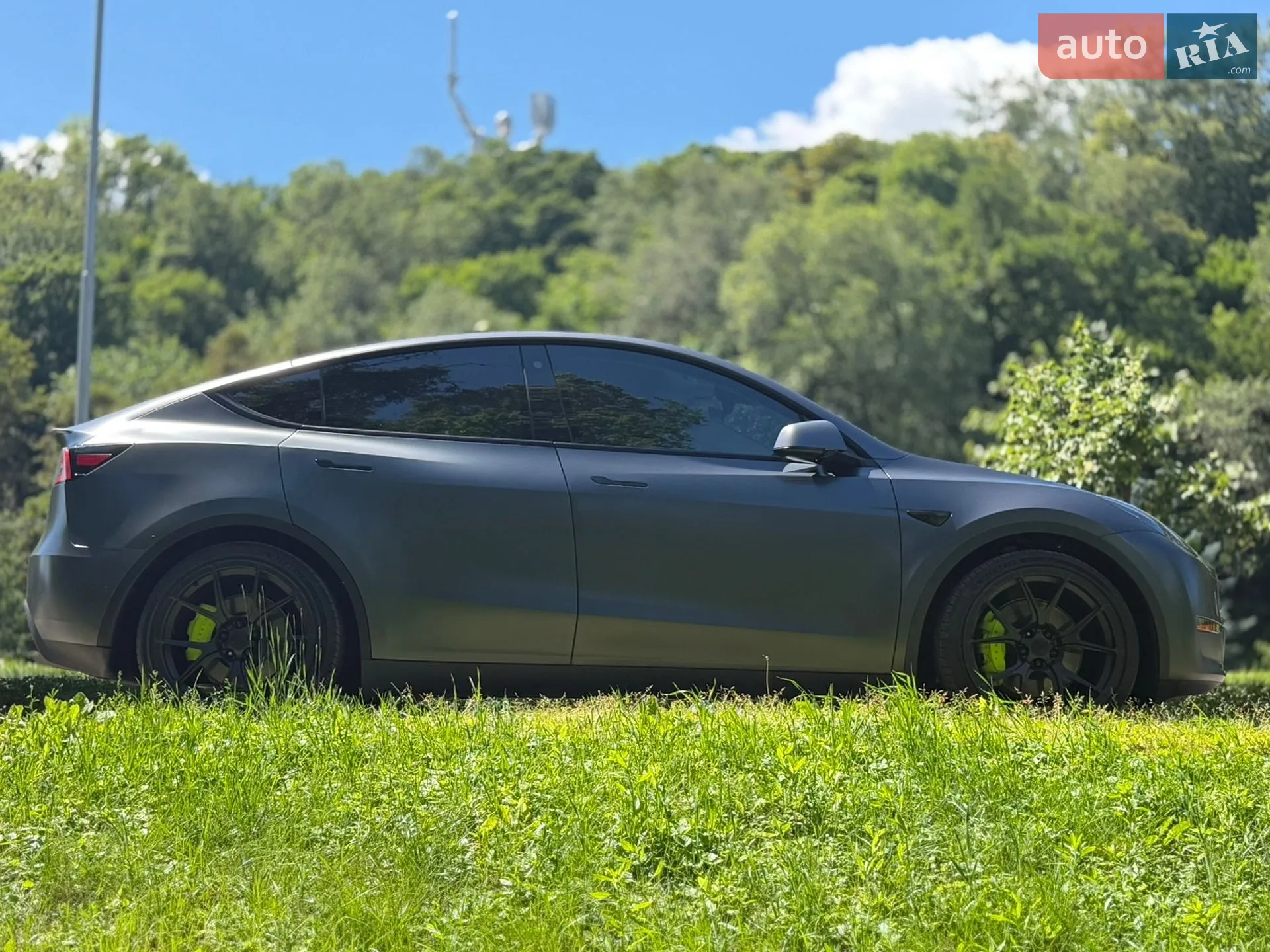2022 Tesla Model Y - мініатюра 4