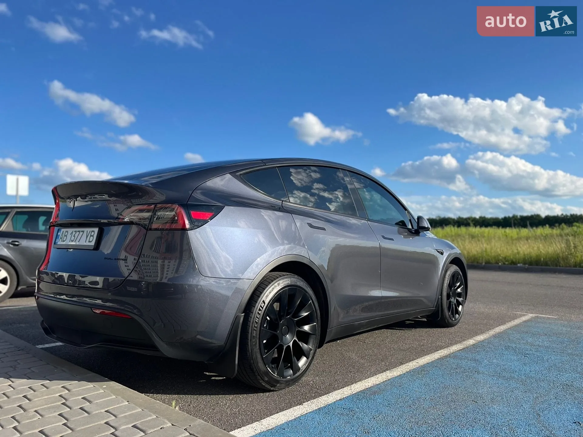 2023 Tesla Model Y - мініатюра 10