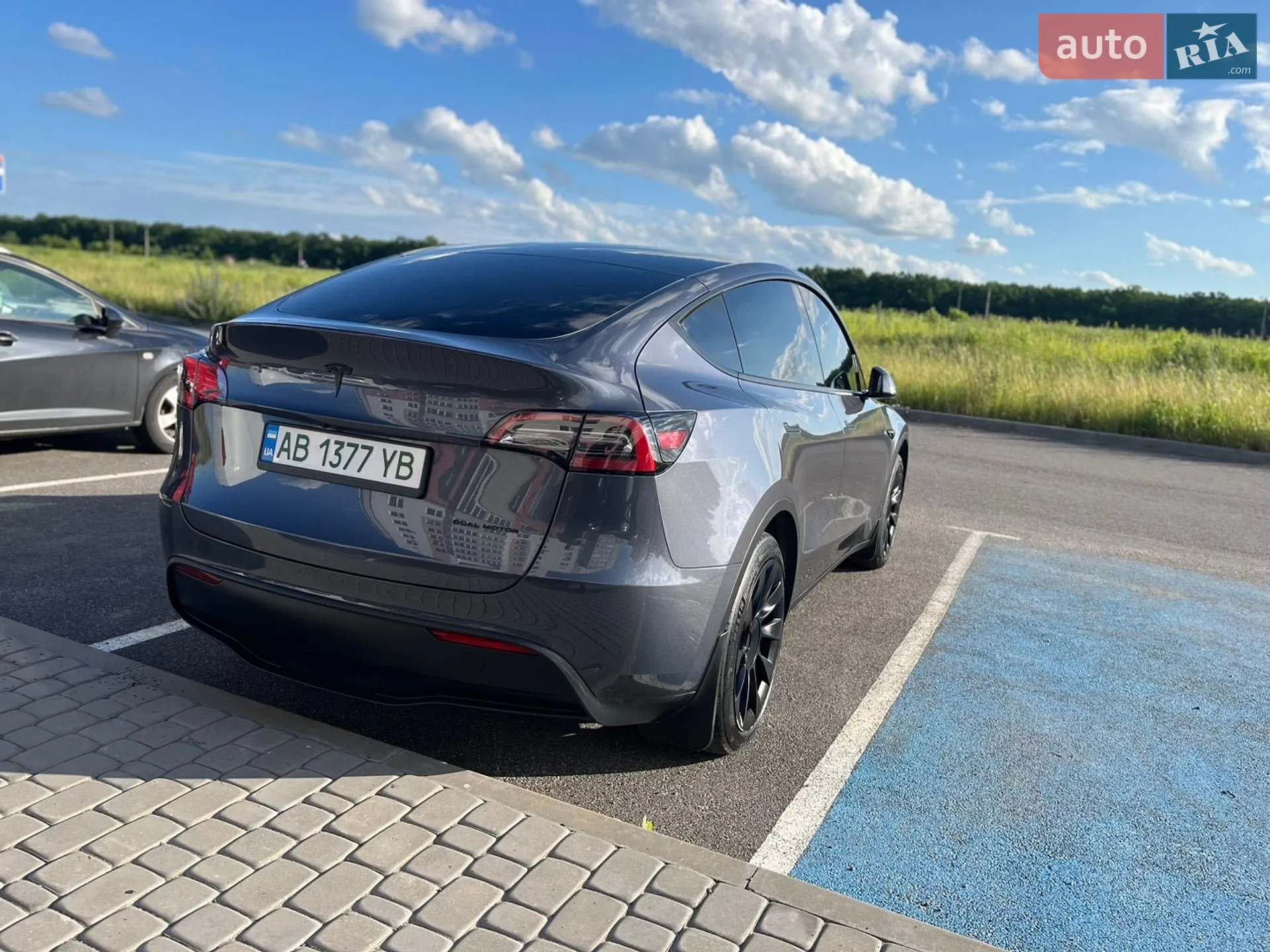 2023 Tesla Model Y - мініатюра 11