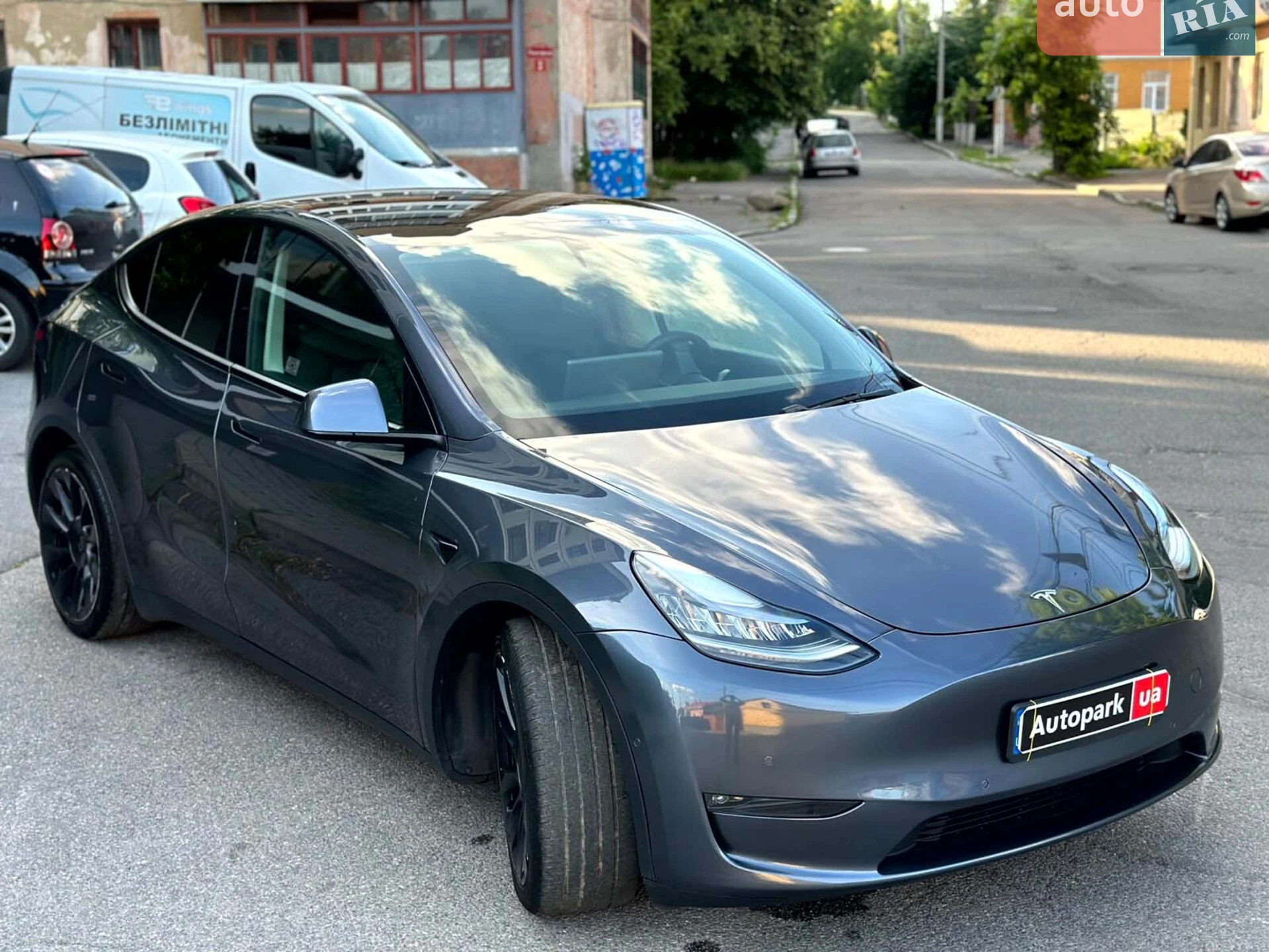2020 Tesla Model Y - мініатюра 14