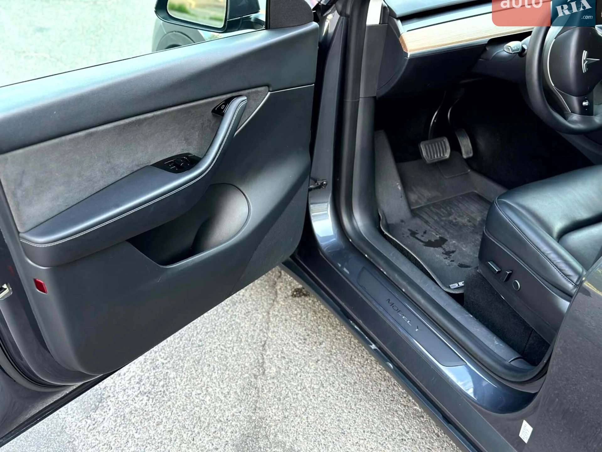 2020 Tesla Model Y - мініатюра 35