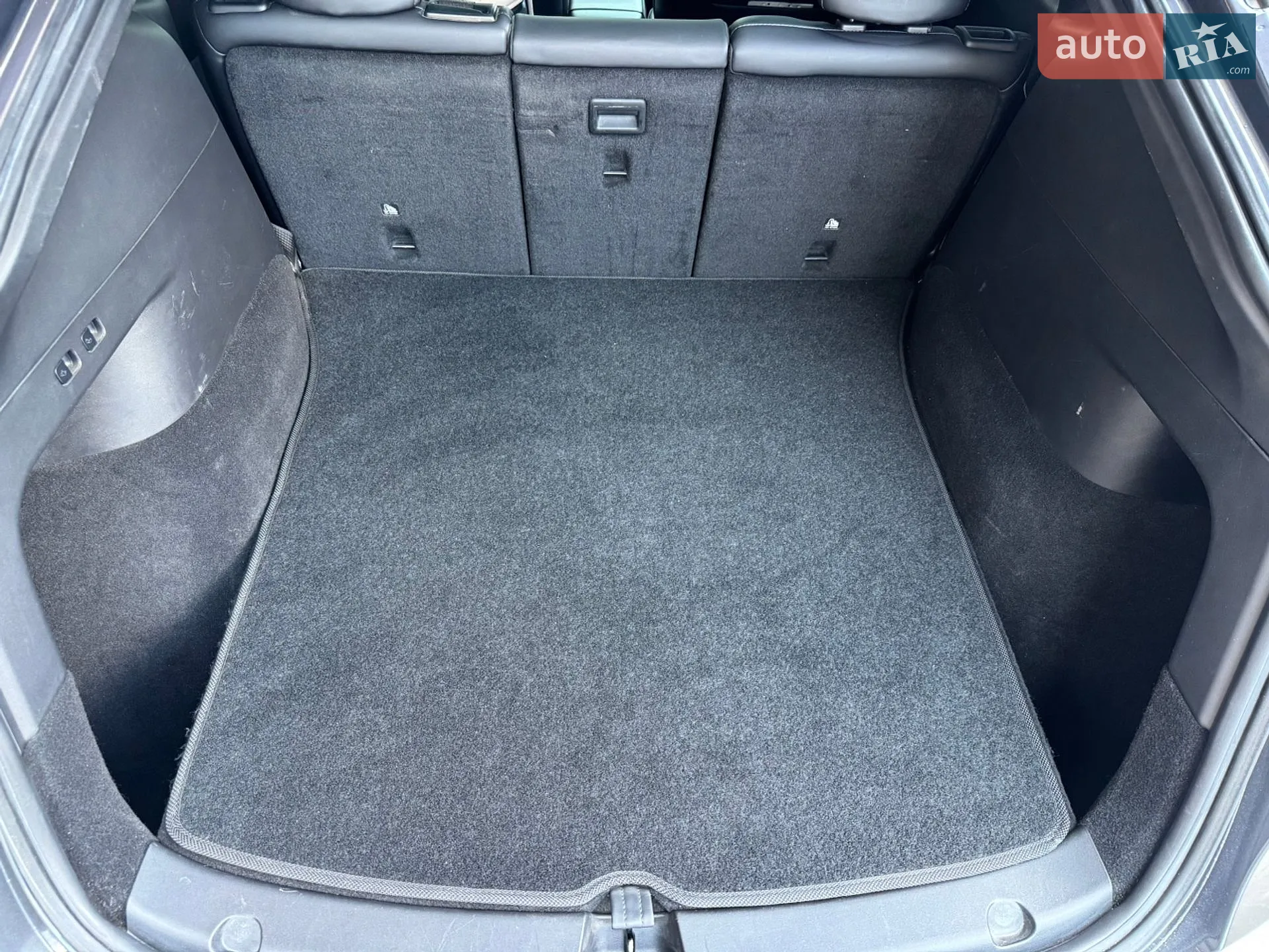 2021 Tesla Model Y - мініатюра 36