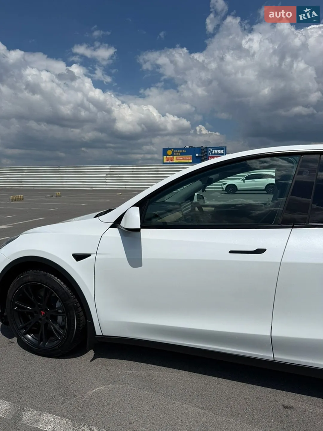 2023 Tesla Model Y - мініатюра 11