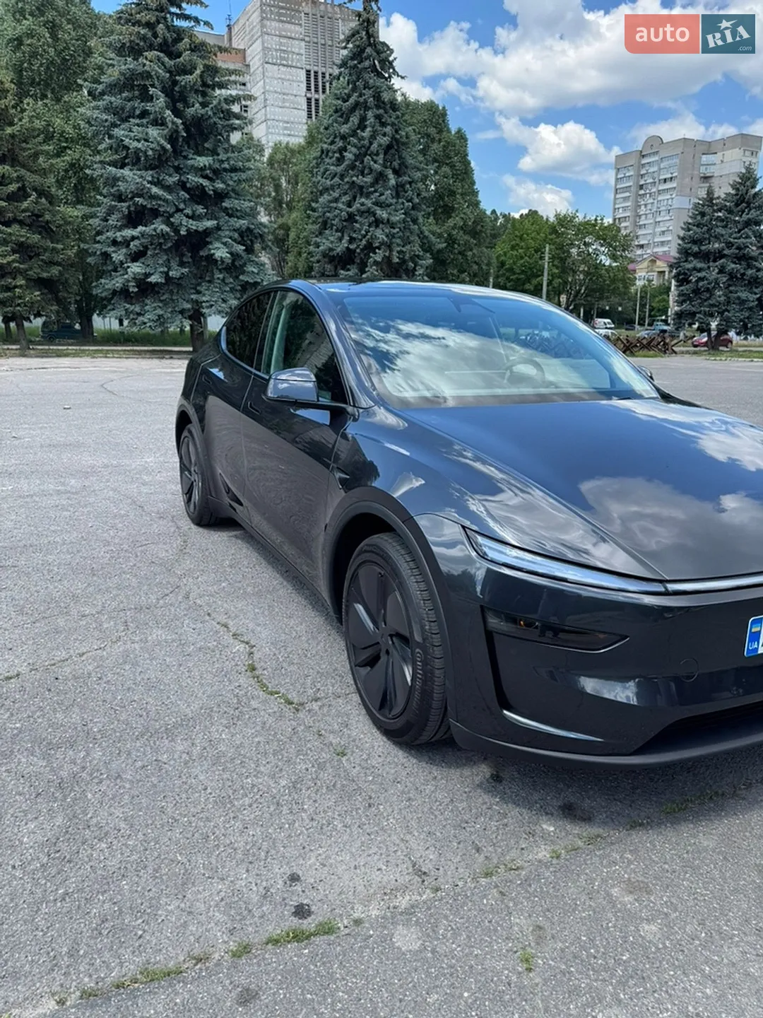 2025 Tesla Model Y - мініатюра 5