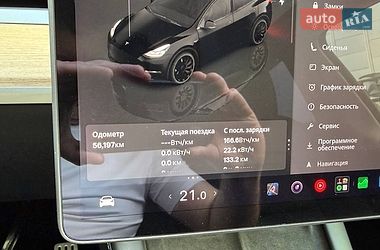Внедорожник / Кроссовер Tesla Model Y 2023 в Киеве