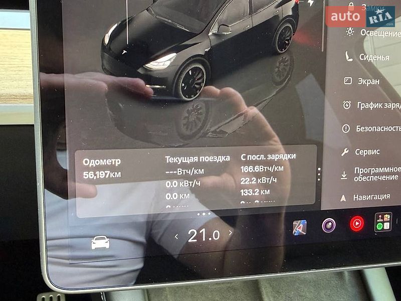 Внедорожник / Кроссовер Tesla Model Y 2023 в Киеве